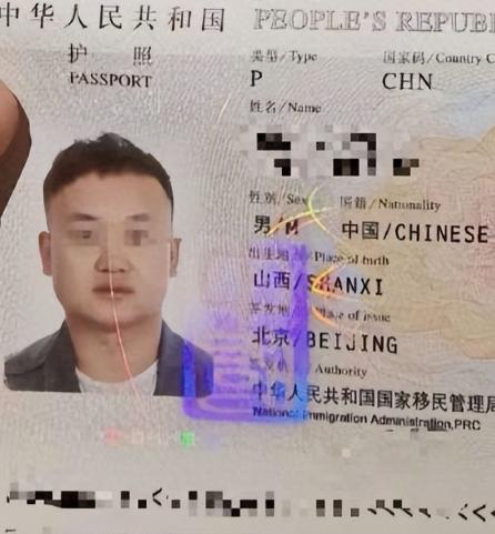 10月9日报道，一34岁摄影师接泰国拍摄邀约，从拉萨临时奔赴曼谷工作，结果抵达当