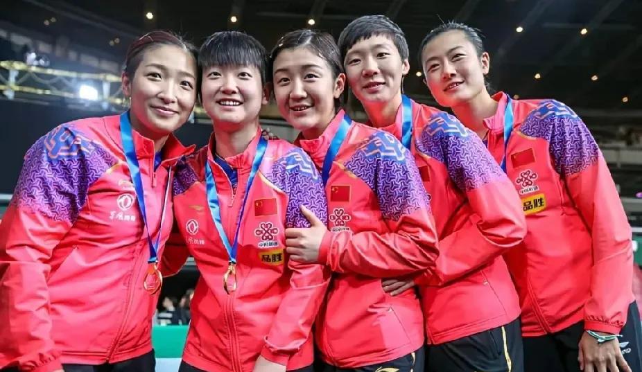 2019女乒世界杯团体赛回忆杀|一张照片，一段热血传奇看到这张2019年