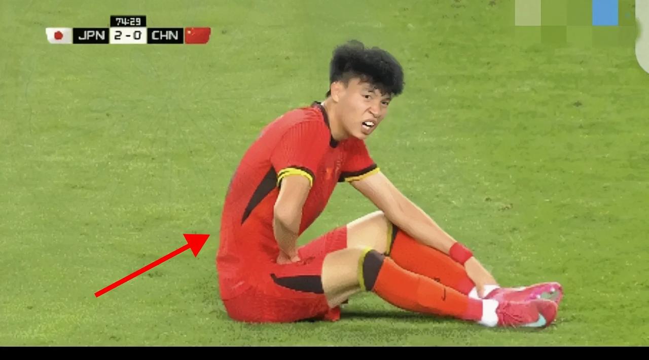 没有意外，没有冷门。中国队毫无悬念地输给了日本队。日本队赢得干净利落，中国