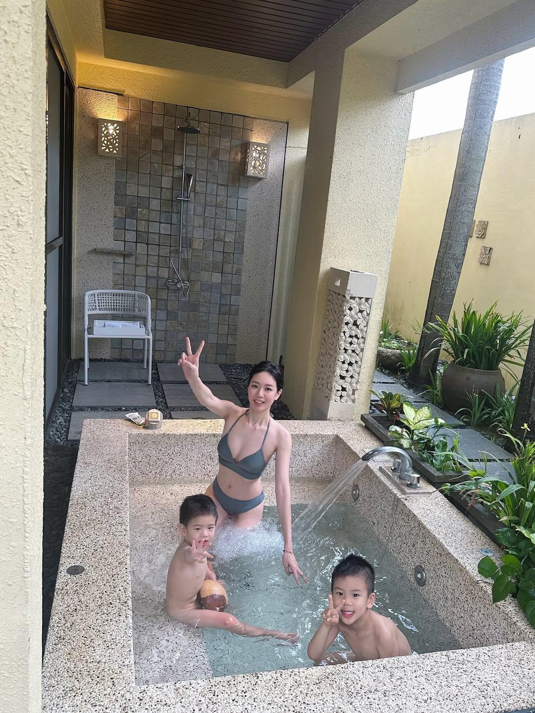 不熙娣班底amy带娃过暑假。