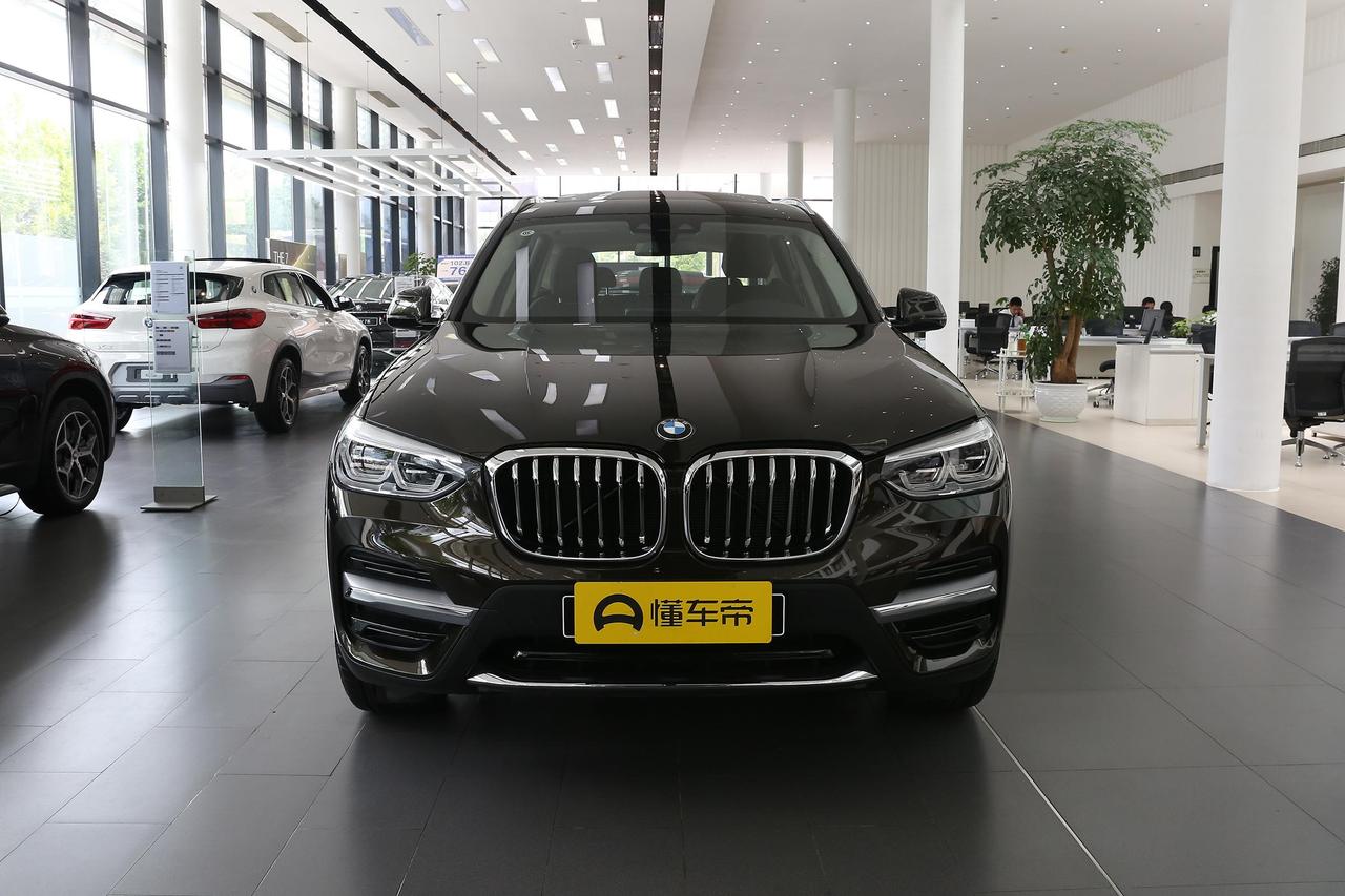 二手宝马X3现在买哪年不踩坑，2021款修车比买车还贵，老司机看完不敢下手了。