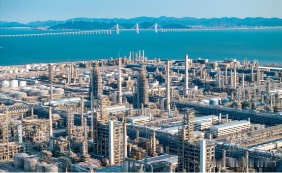 基于2025年最新经济数据与产业转型趋势，浙江发展潜力最大的城市梯队如下：第