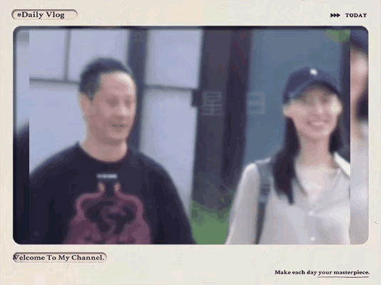 港媒的标题挺有意思。说为李泽楷生三子，无缘嫁入豪门，36岁梁洛施恋上内地导演开