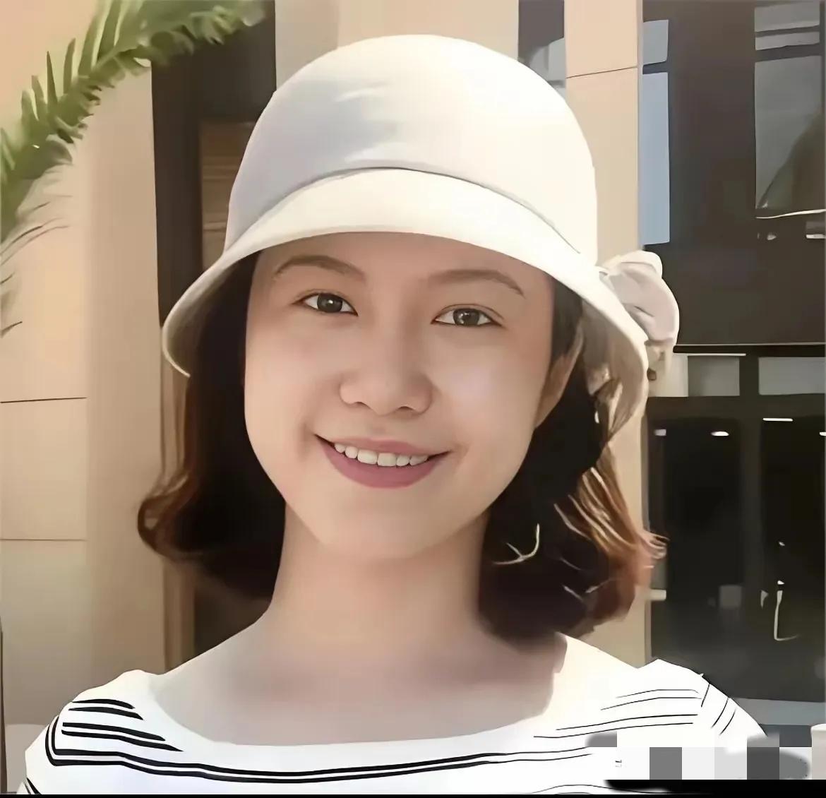 杨振宁去世后，翁帆悄悄地离开了两人共同居住的旧家。​​​​听说，翁帆搬走时带走