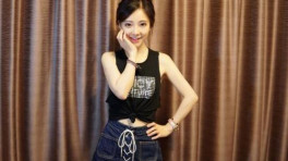 【宠】头像女主播佳妮捏胸斗鱼热舞女生12.2性感视频图片a头像图片