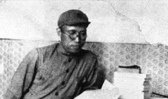 1955年授衔，四野副参谋长不满军衔，找到罗帅理论，结局如何？聂鹤亭1