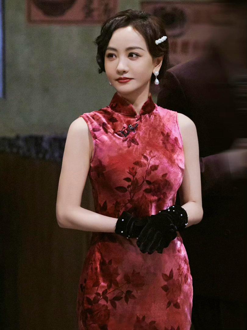 杨蓉旗袍不是一般人能驾驭的​​​