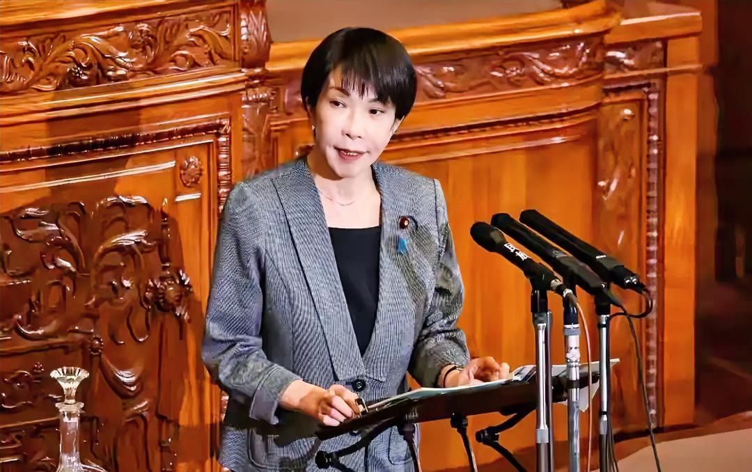 高市早苗三线出击对华反扑，特朗普一句话让日本梦碎高市早苗为扭转对华博弈颓势