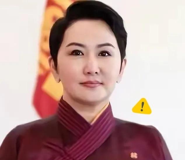 蒙古国这名女外长巴特策策格是不是长期喝马奶酒，把脑子烧坏了？不然怎么会不自量力，