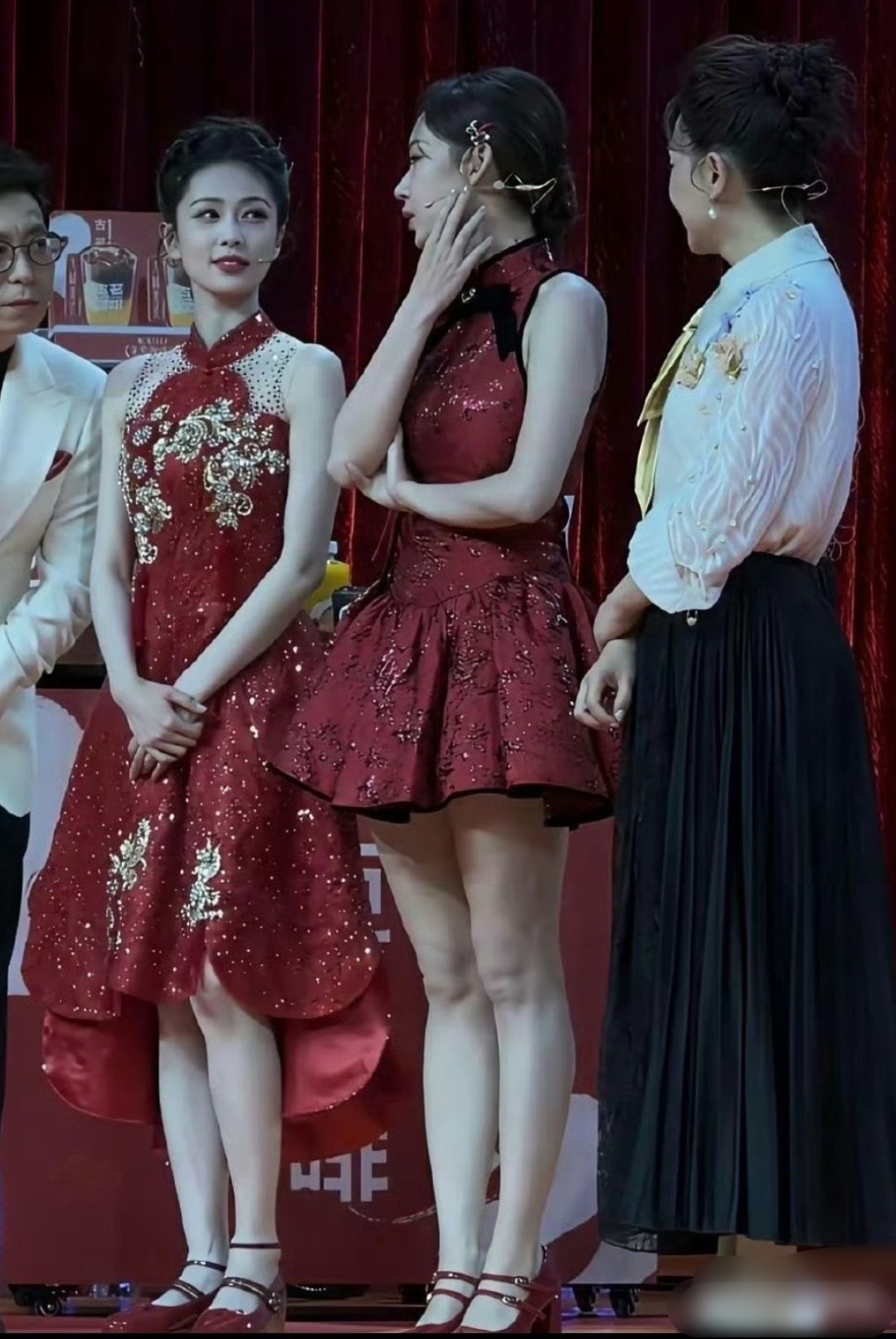 这才是真正的大腿，没有拉直，没有美颜