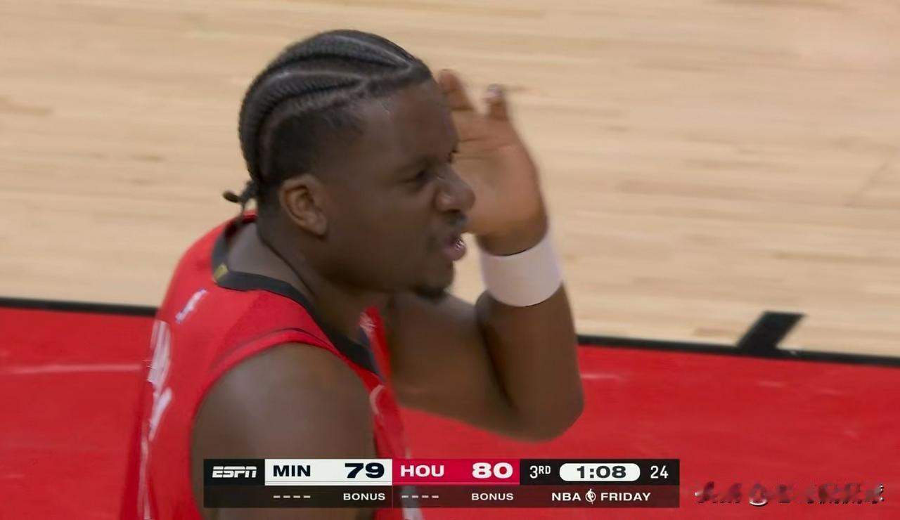 我必须要好好的夸夸火箭中锋卡佩拉！今天火箭在主场以110：105力克森林狼，本场