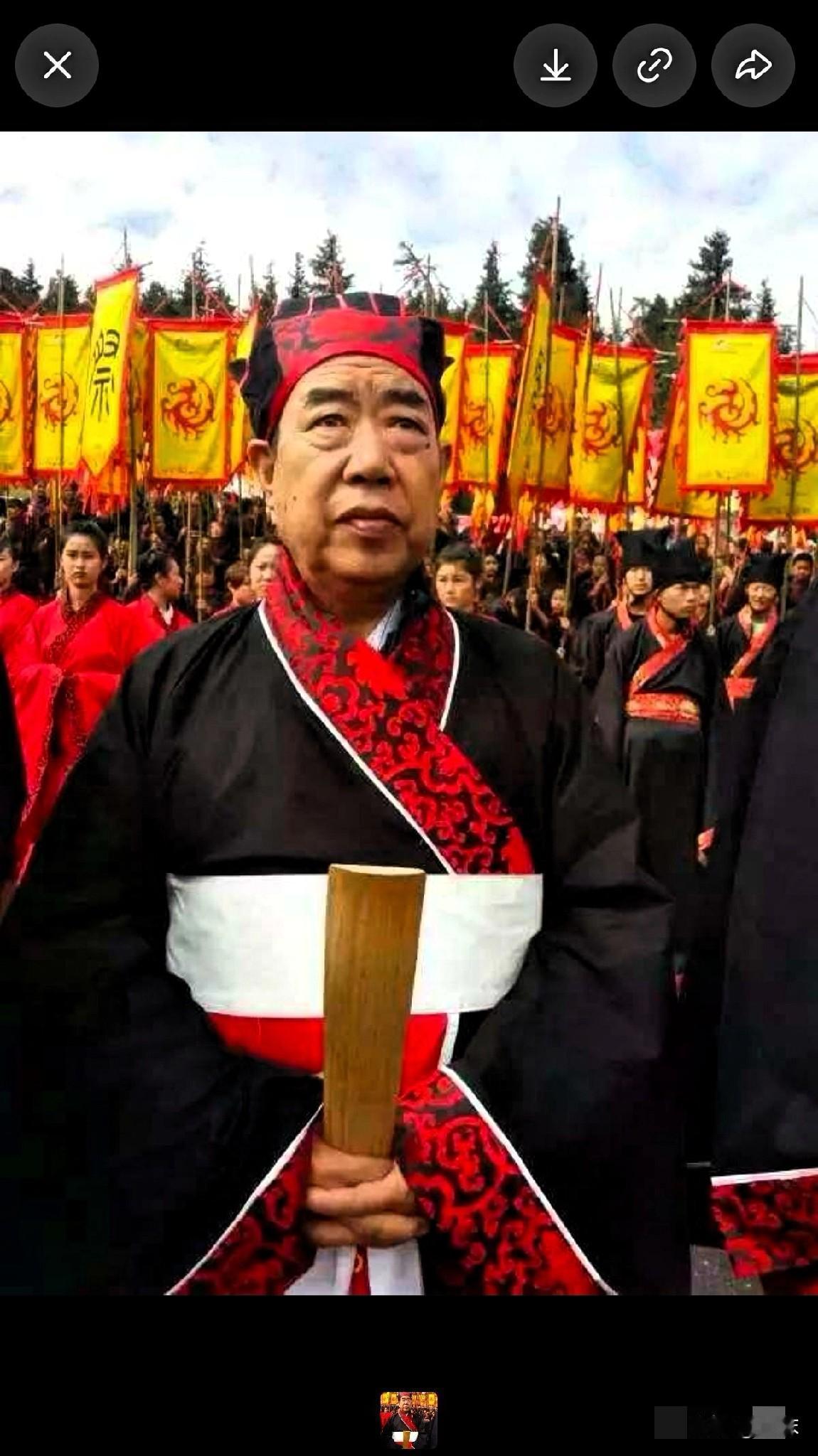 半夜刷到这张图，整个人都睡意全无了！文学圈大腕贾平凹老师，估计打死也想不到，