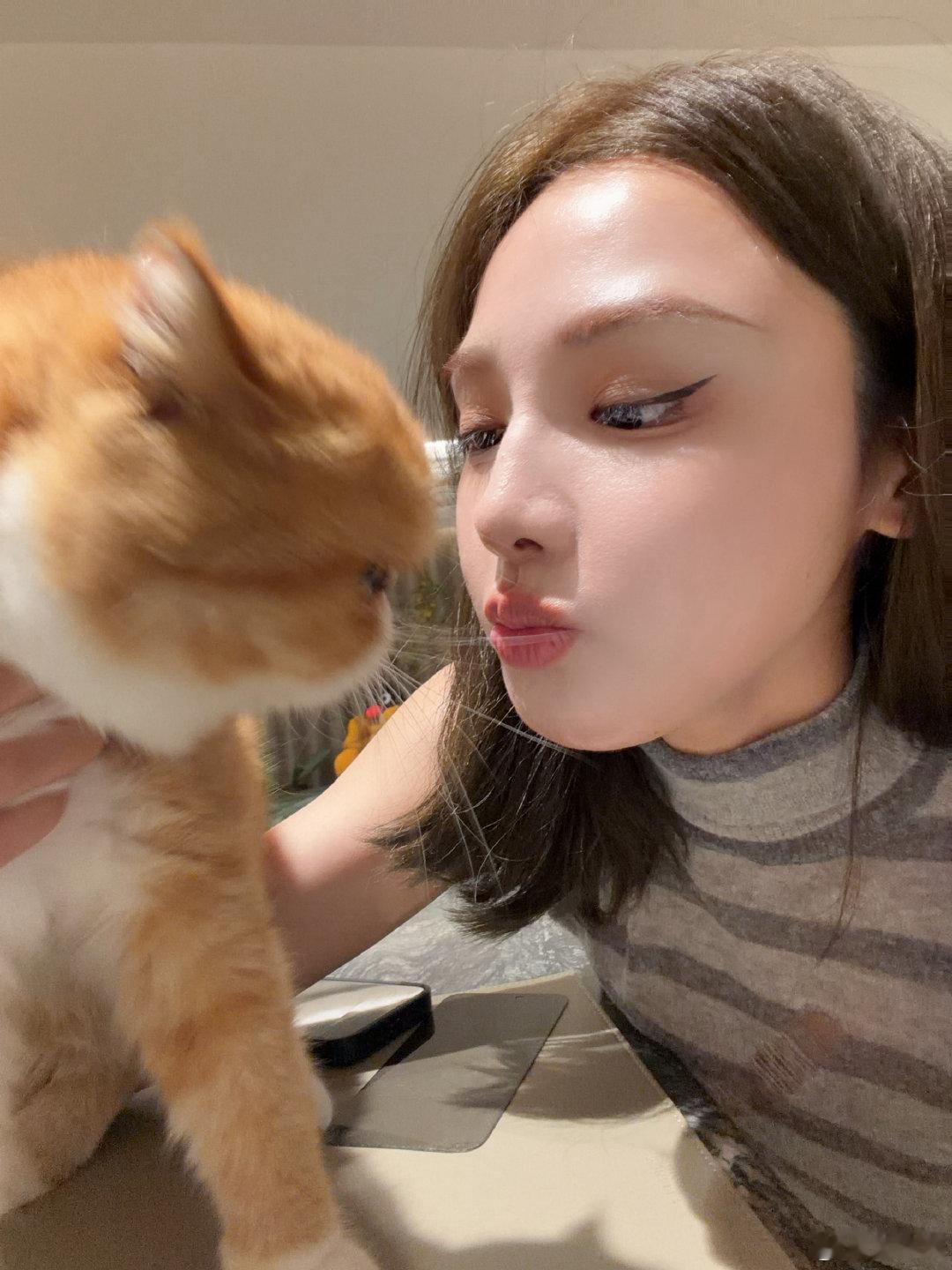 #彭小苒#