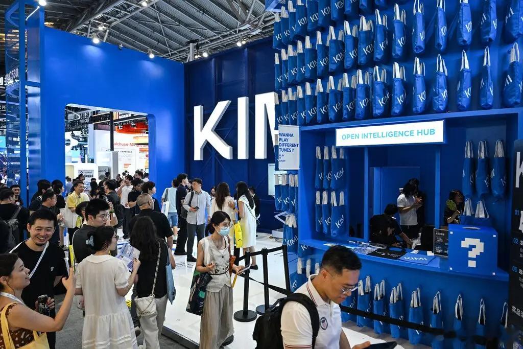 【中国重塑人工智能时代的“软实力”战略】[中国正寻求通过其开放、低成本的人工智能