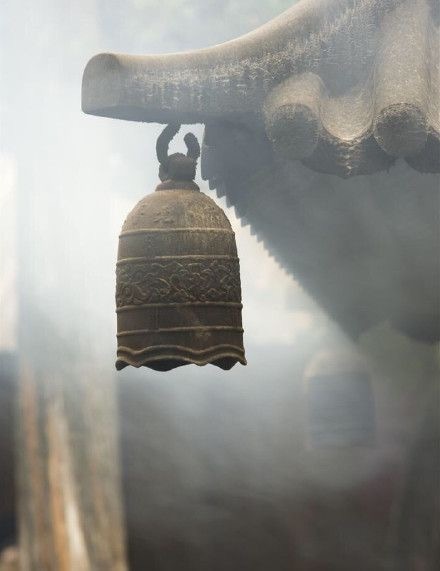 一个人行为的背后，是他的心智模式。一个人心智模式里运行的是他的潜意识，潜意识主导