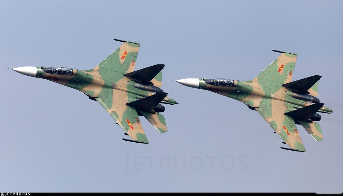 越南正在考虑阵风战斗机。越南的战斗机都很老了，正在考虑更换更先进的战斗机。但