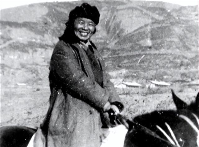 她是红军唯一女师长、唯一入选《解放军将领传》的女性，手下大将上将成堆，自己却未被