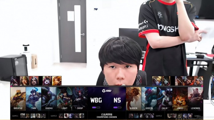 验证Light不会玩女警! Jiwoo金克丝启动无限火力 NS击败WBG