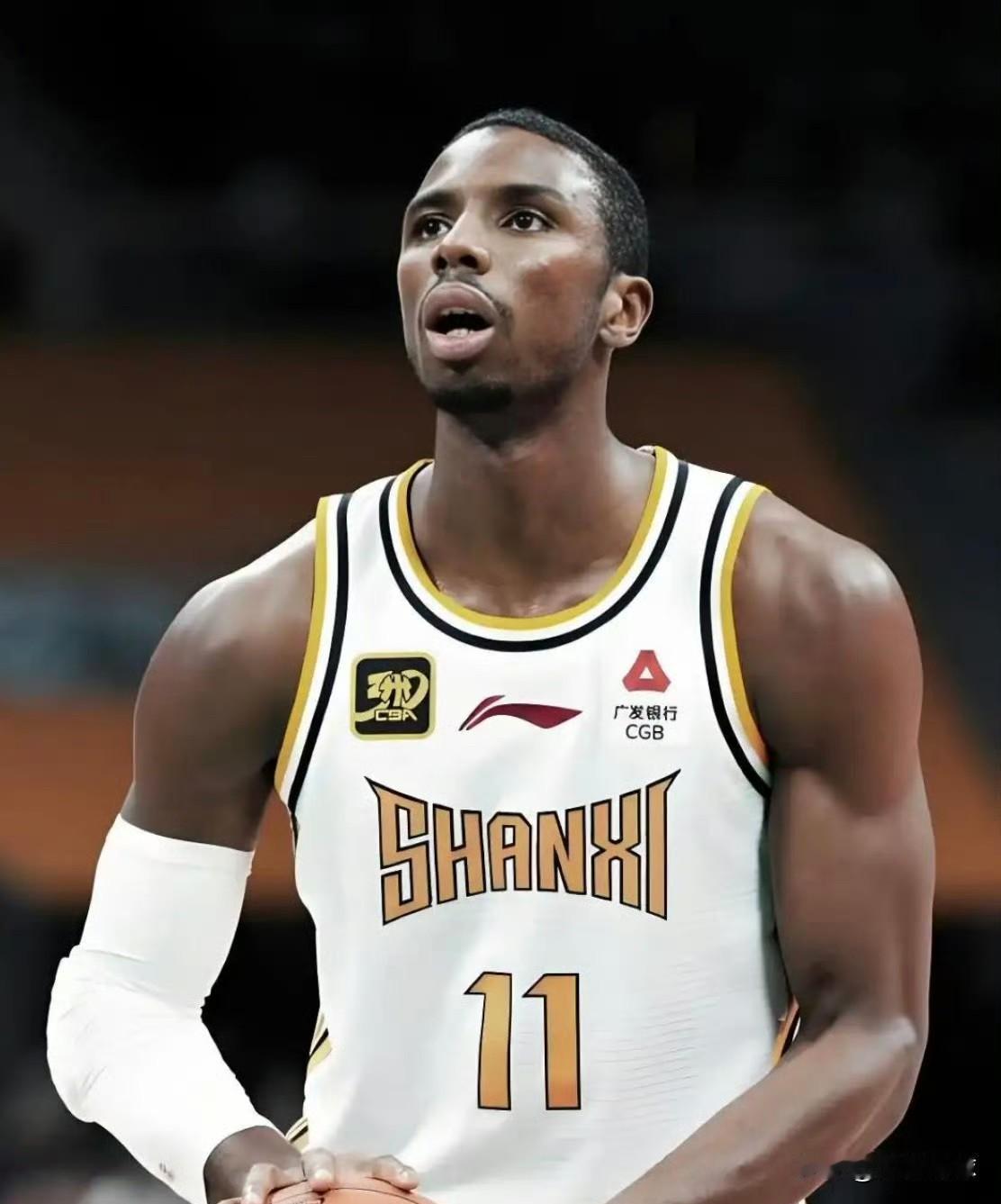 不吹不黑，迪亚洛下赛季还会在CBA吗？本赛季的迪亚洛可以说在CBA受尽了“折磨”