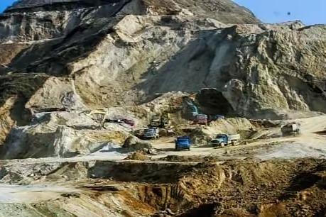 土耳其官宣发现超6亿吨稀土矿，瞬间像攥住了撬动全球产业链的“金锄头”，立马扭头找