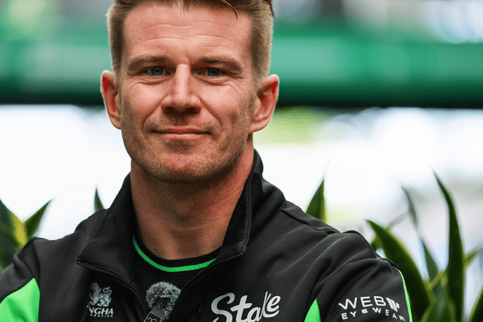 霍肯博格: 我们已经竭尽全力, 能够进入前十名绝对值得开心