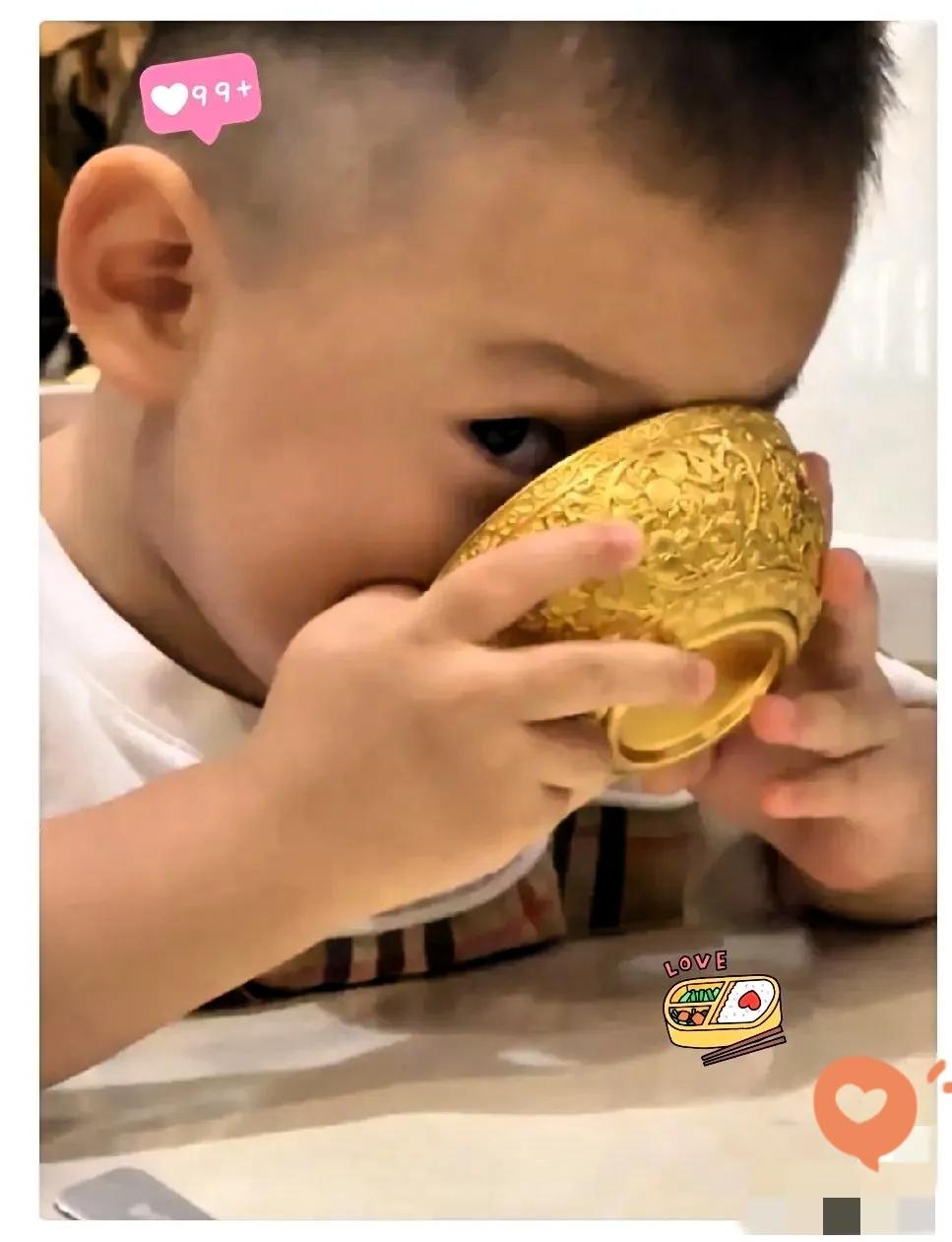 大量持金的人要哭了！2月18日，大年初二。金价开始大幅下跌，一直跌到了10