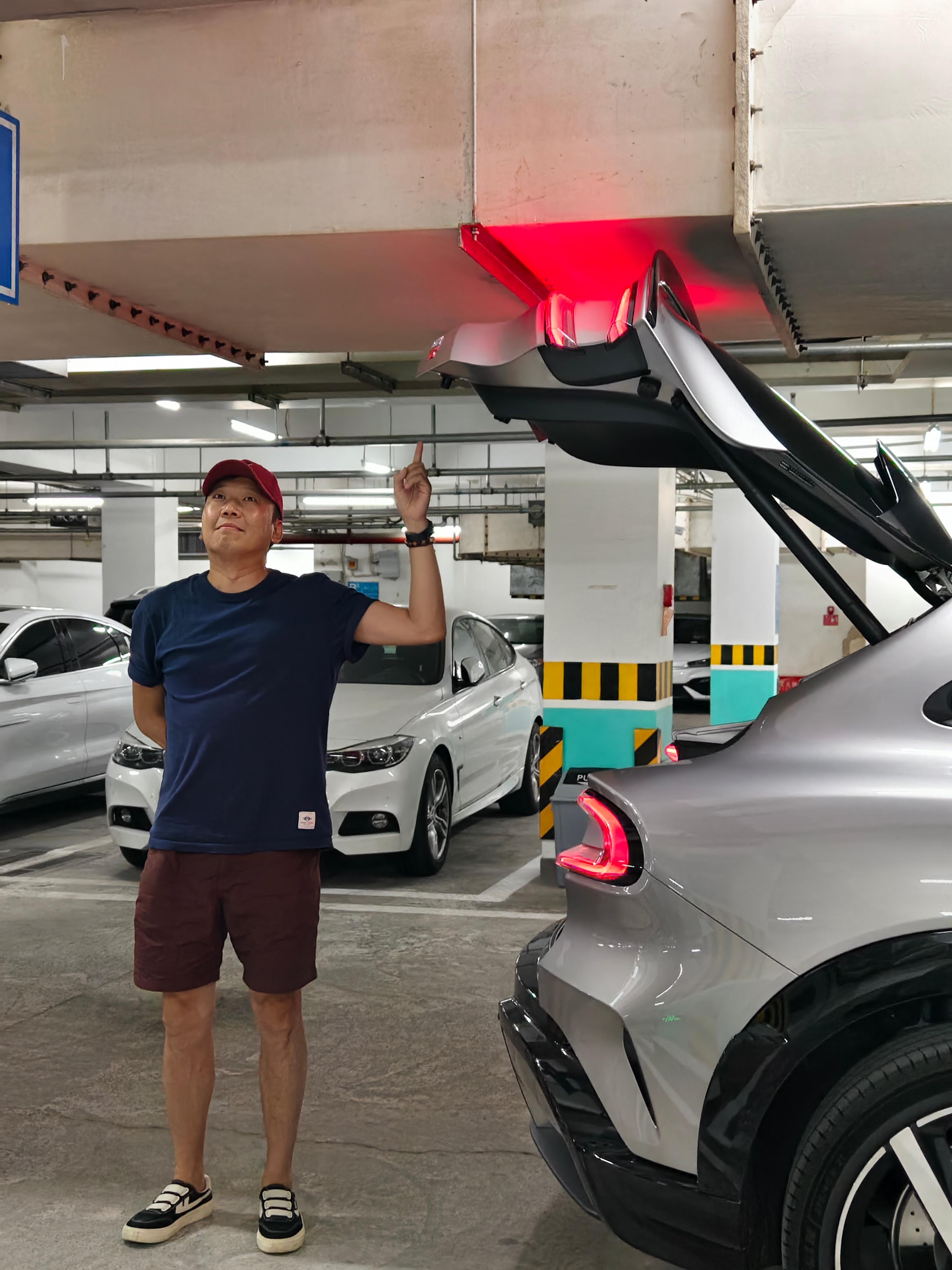 擦，险些给YU7尾翼干下来！孟大大的yu7​​​