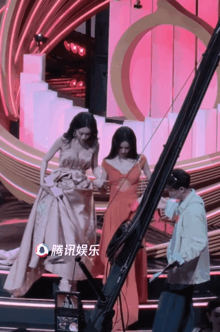 周也这是表演型人格吗