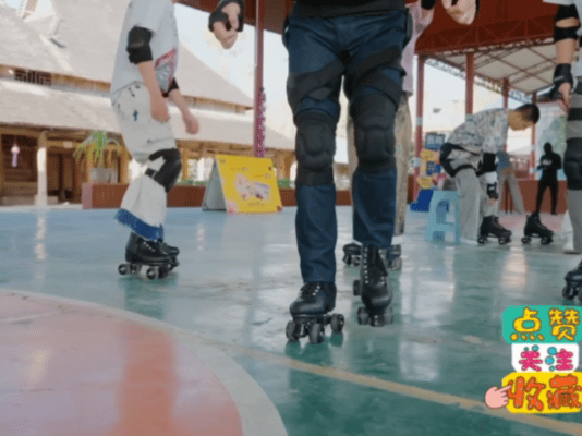 马頔好像能看见别人看不见的东西马頔新家要装修成啥样全员：没人动你！马頔：不行我不