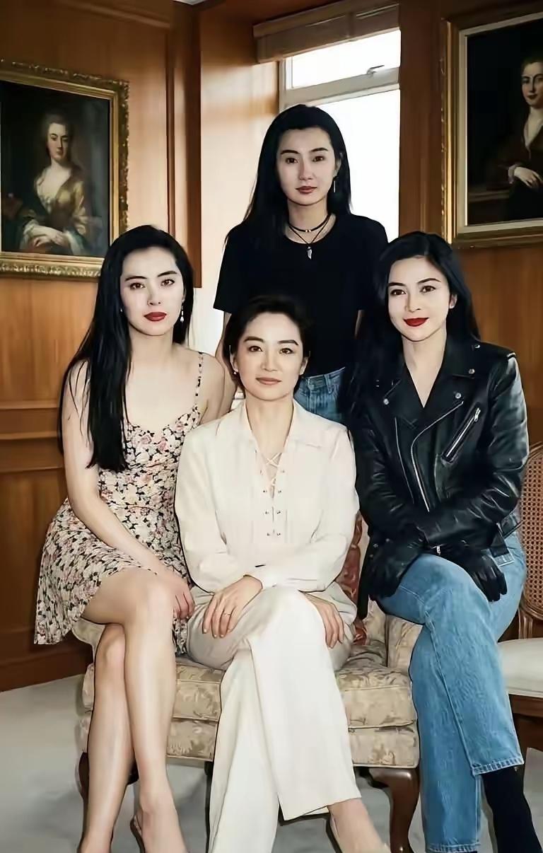 四个顶级美人尤其关之琳很妩媚风情明艳很美[赞][赞][比心]巅峰期林青霞，耐久