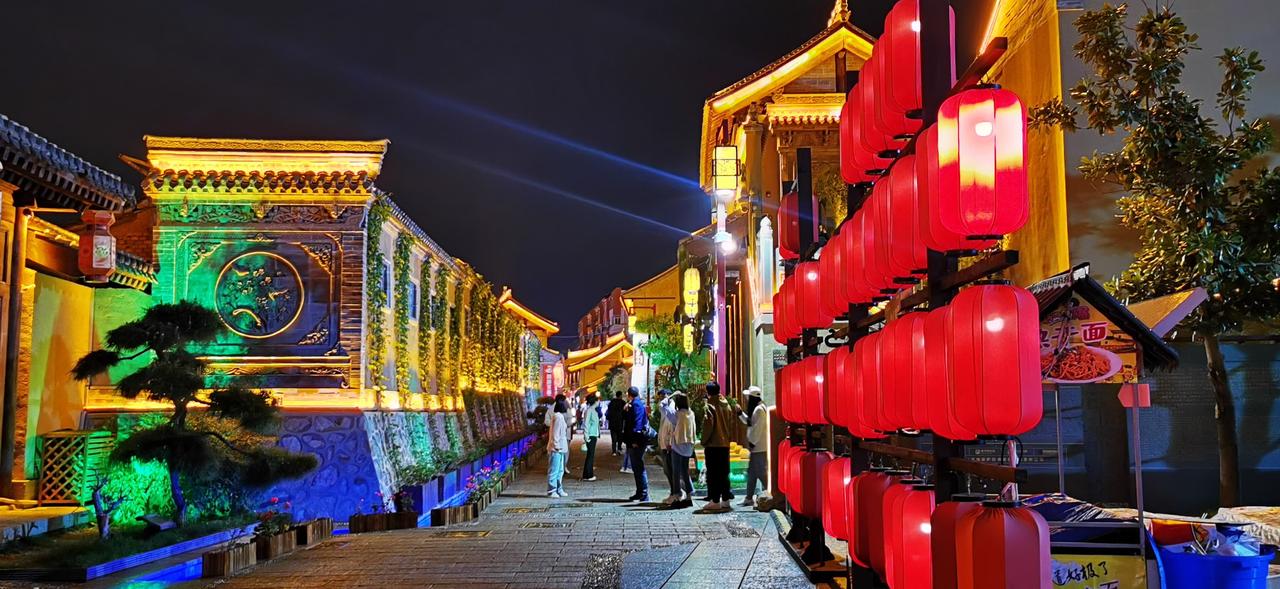 国庆假期来甘肃天水，古城美景太治愈了！甘肃天水古城美景和美食推荐：1、明清