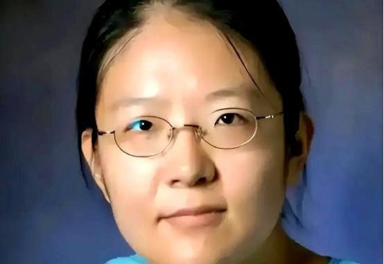 广州一女教授在985任教3年，每次课上都没几个人上课，最终因考核不过惨遭辞退，万