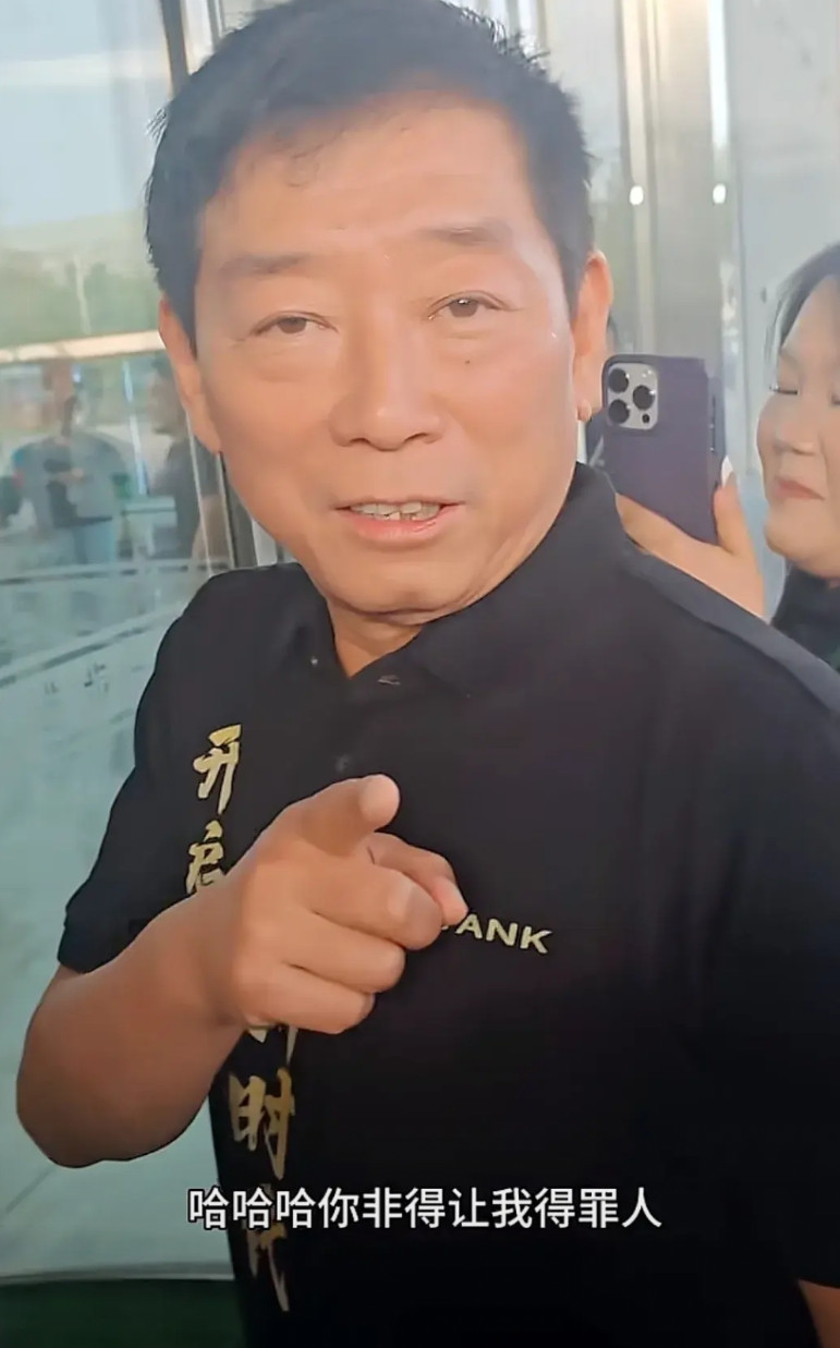 长城汽车董事长魏建军不愧是老江湖啊！有网友问他！魏总，你能不能说一下某想汽车和
