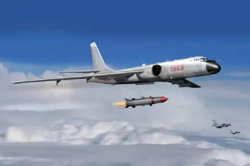 12月29日，美国前副防长希克斯对媒体说:“美国只是做了9届政府都在做的事，中国