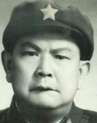 1941年，新四军参谋带着2个伤员打游击，3人仅仅只有1支枪，谁知短短4年，这个