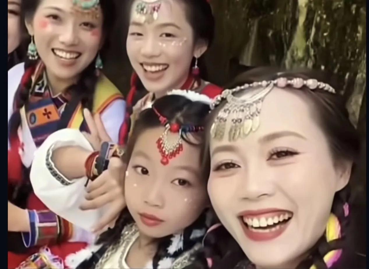 截止目前，江苏到四川阿坝失踪的三对母女，还有三个大人、一个小孩没找到，会有奇迹发