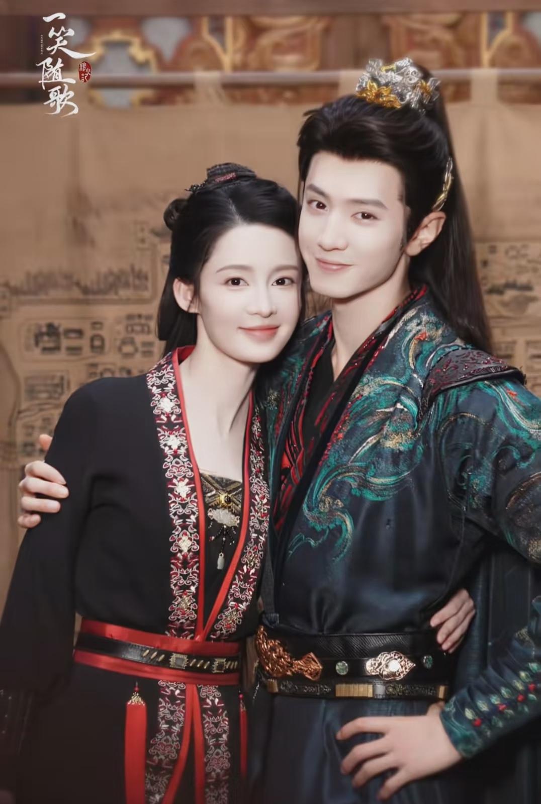 李沁也没想到，自己的新剧搭档陈哲远，能让整个导演圈都安静下来。两人首次合作的古装