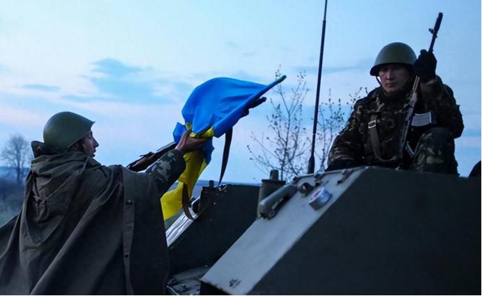 乌克兰重磅宣布！2025年12月9日，乌克兰媒体报道：乌克兰总参谋部宣布解散“外