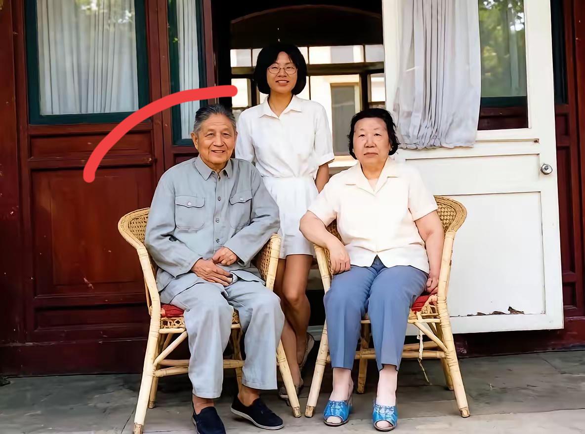 不是我吹！能一眼认出这位老前辈的，历史绝对不会差！