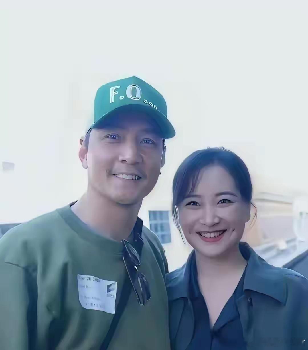 一张吴彦祖发的，一张贾玲助理发的