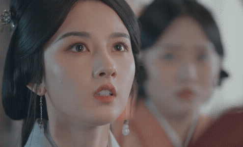 感觉是要和女主争男主​​​