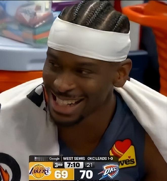 湖人媒体怒喷裁判：“我已经完全失去了尊重，对不起，NBA绝对是为了钱或收视率