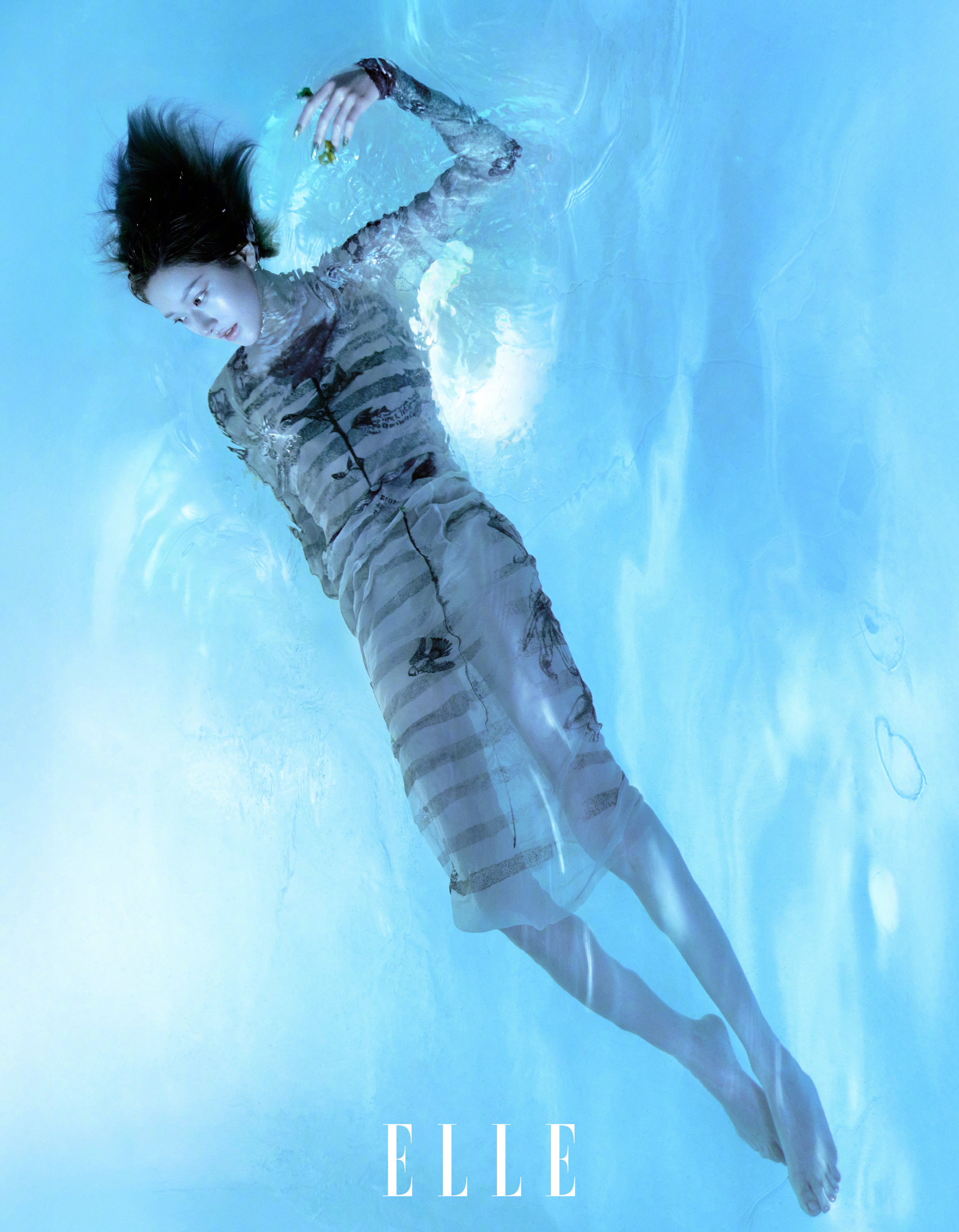 赵露思在复制粘贴的时代，你是手写的诗