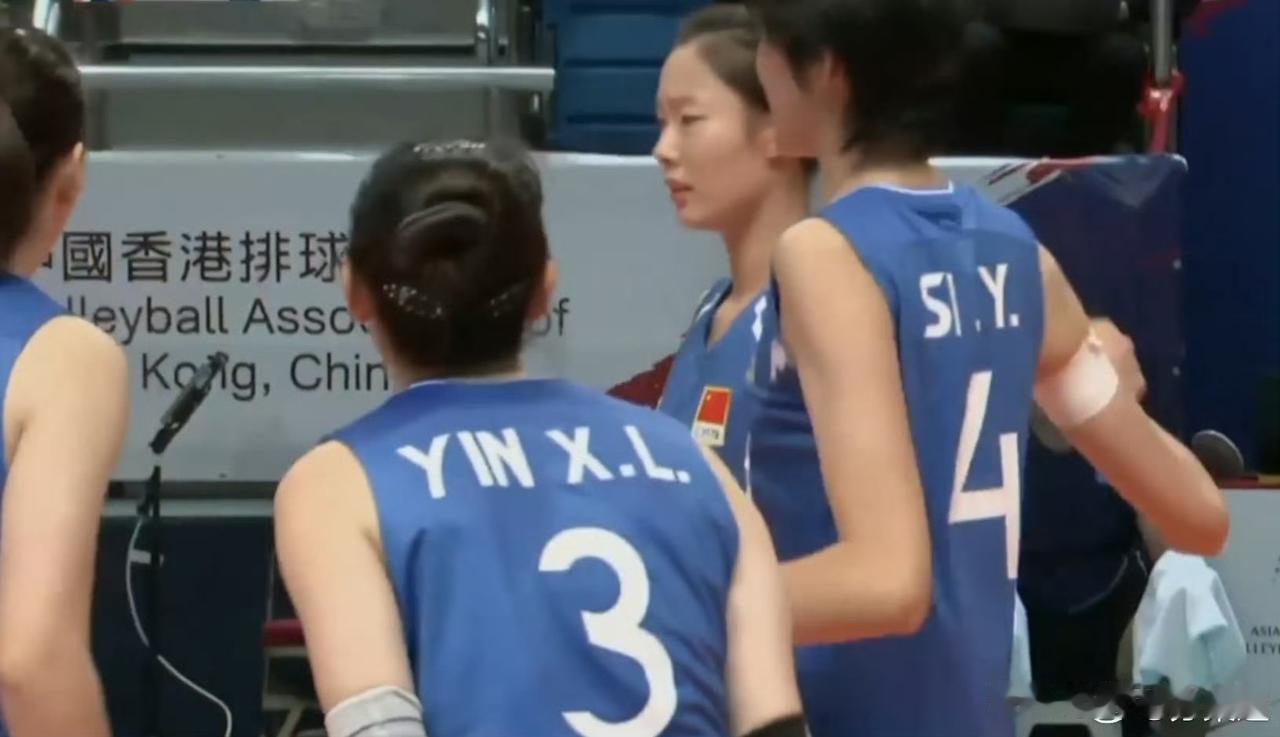 中国女排打日本女排好久都没打过这么漂亮的仗了！中国女排二队，吴胜挂帅，在亚洲东区