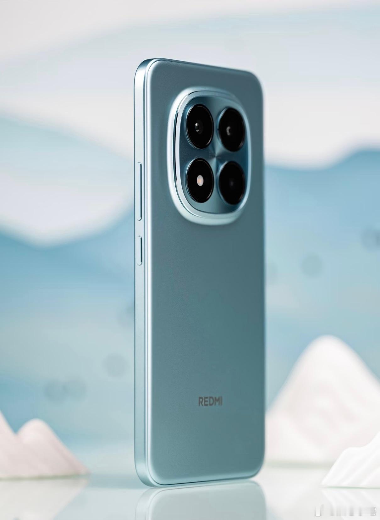 REDMINote15Pro+小金刚大家有没有期待，说实话，中端机能有这样