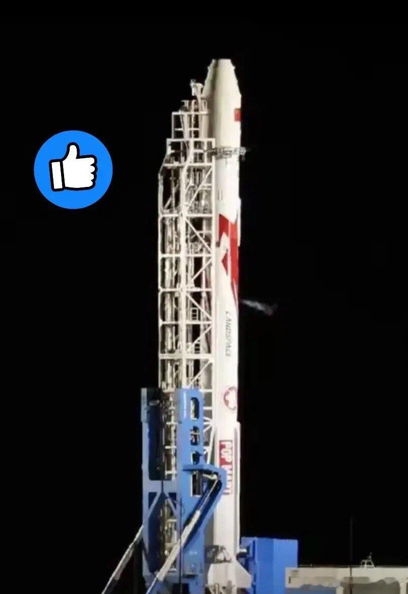 中国蓝箭航天正式宣布4月24日，蓝箭航天官方发布了一条重磅消息：朱雀三号遥二火箭