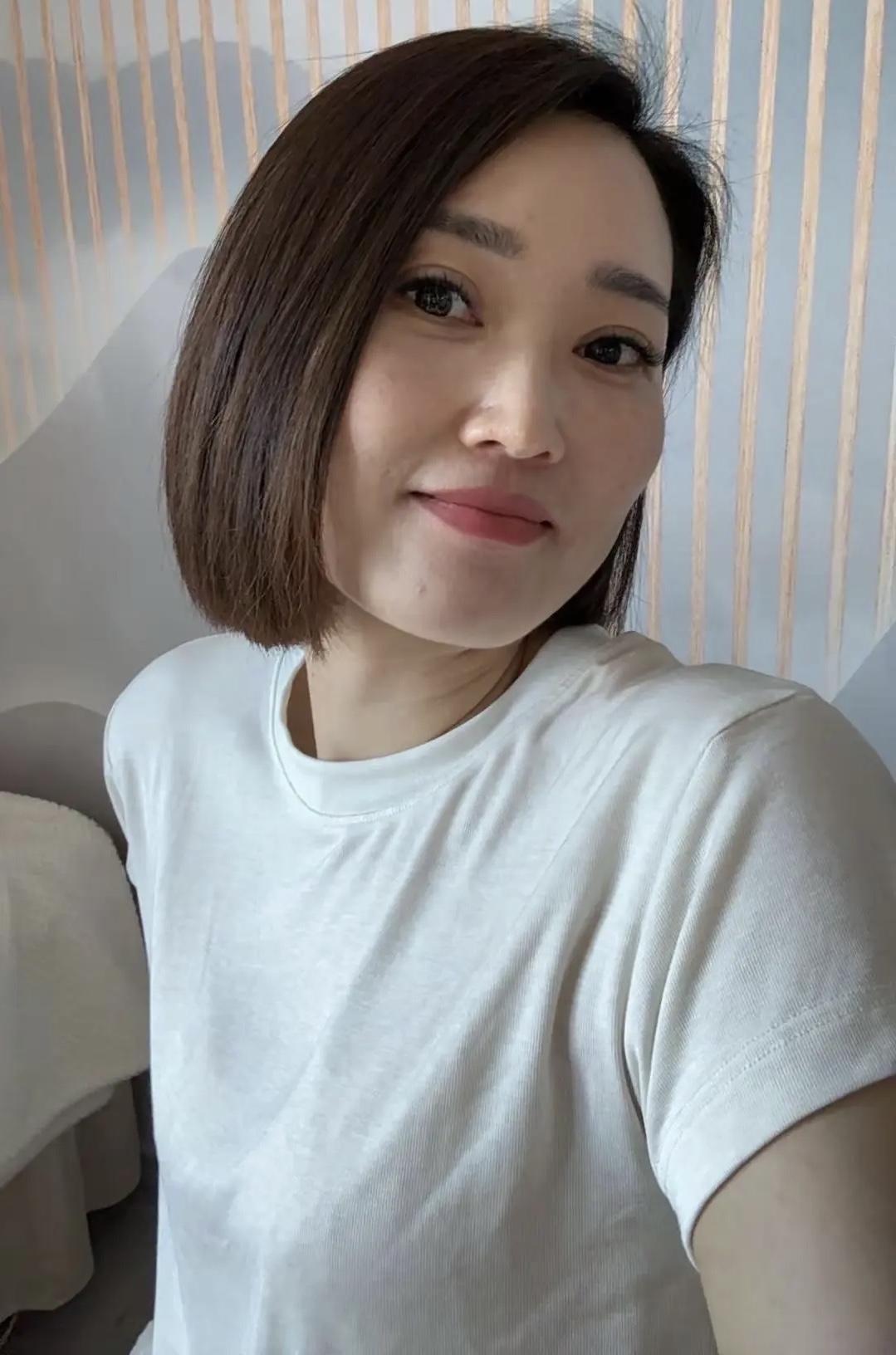 婚后三年没动静，婆家做主给我领养了个小姑娘。可谁也没料到，领养这孩子刚满一年，我