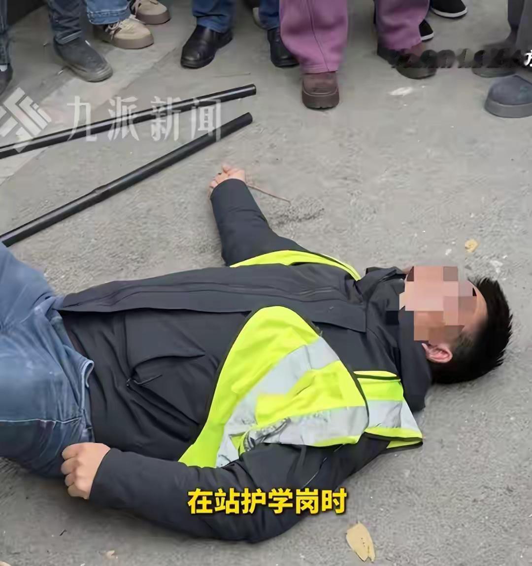 就算是家长自愿的，学校和教育局就不必承担责任吗？官方通报说了，这名家长是志愿执