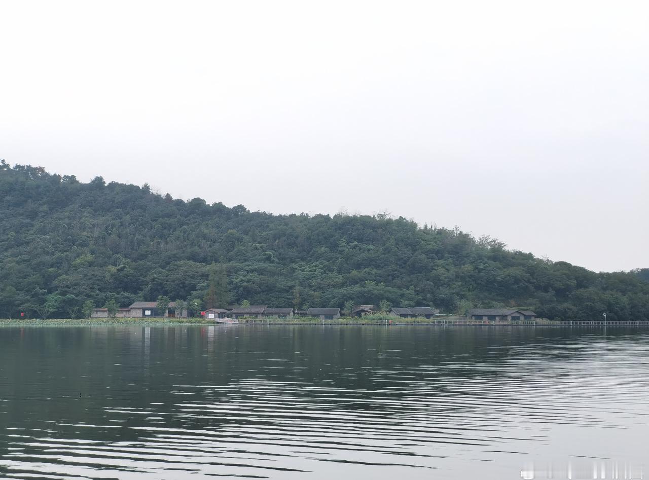 🚴‍♂️东钱湖｜宁波骑行者的朝圣之路如果说每个宁波骑行者心中都有一个