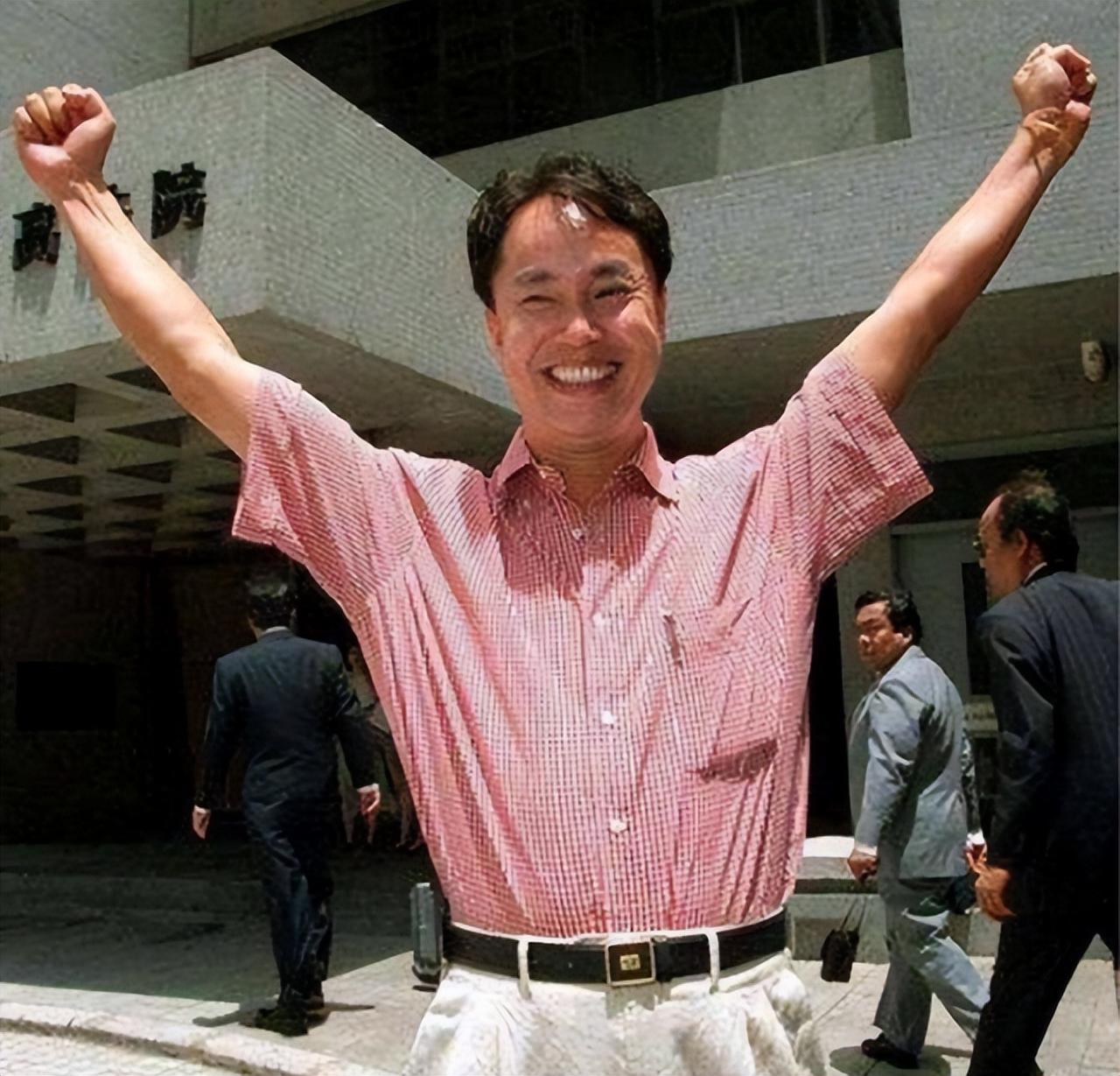 别再被网上段子误导！张子强当年为什么从香港跑到内地？根源就是这起炸药案。1